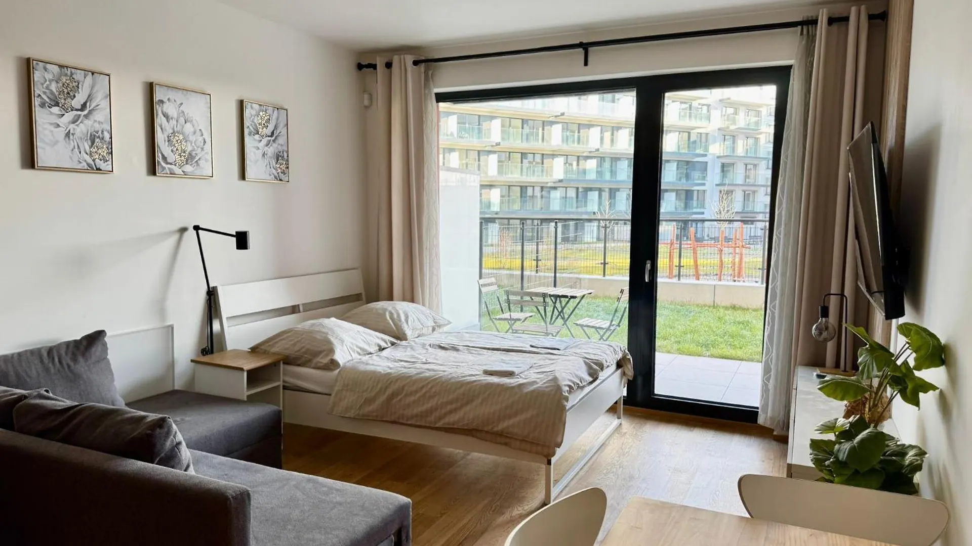 Centrum Park District Praga Apartament